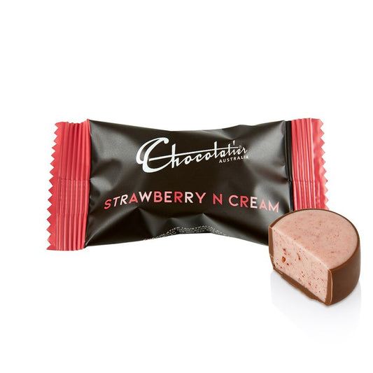Chocolatier Australia Delights Chocolate - Strawberry N Cream