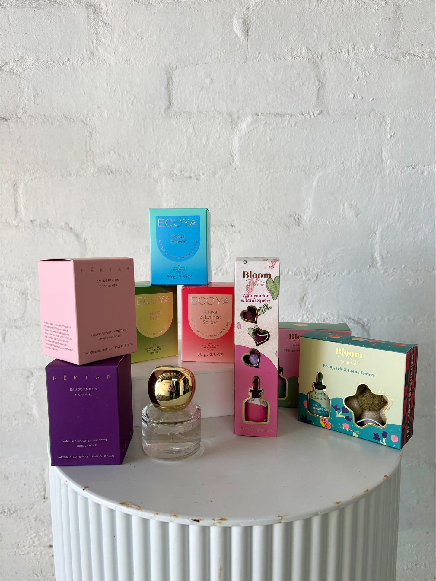 FREE GIFT WITH PURCHASE
