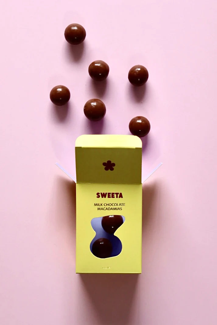 SWEETA Milk Chocolate Macadamias 100g